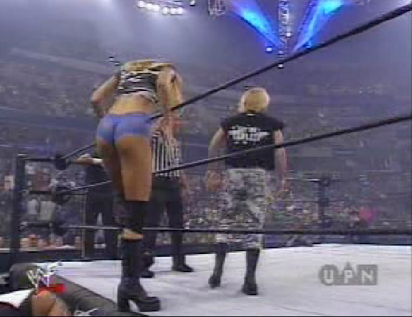 smackdown4.jpg